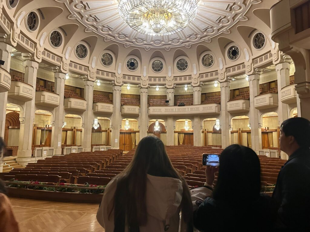 Medijpratība un kritiskā domāšana